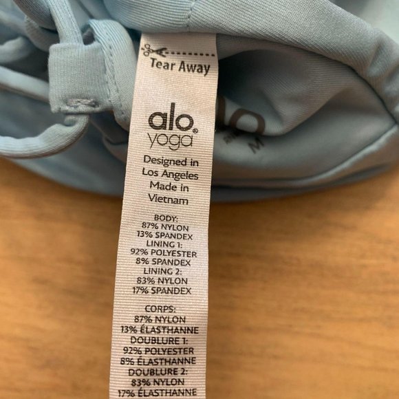 NWT alo yoga movement sports bra glass blue Medium - Picture 8 of 8